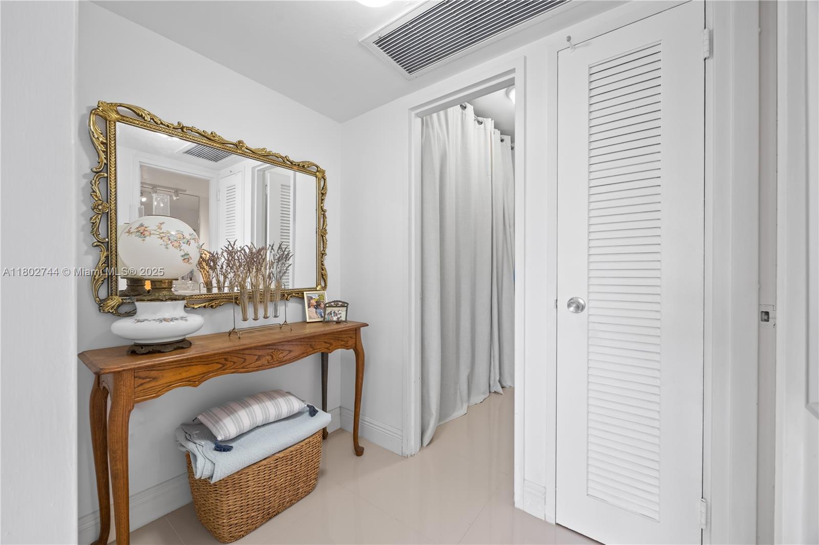 SEACOAST 5700 CONDO - Residential