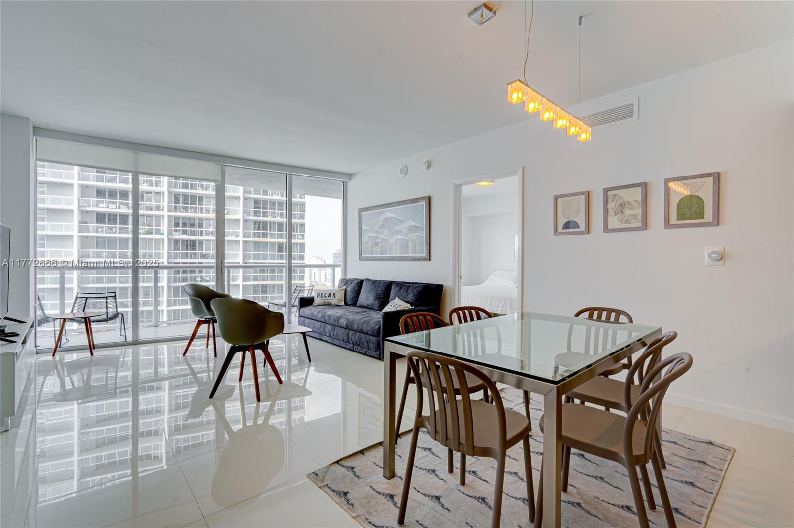 475 Brickell Ave 4809