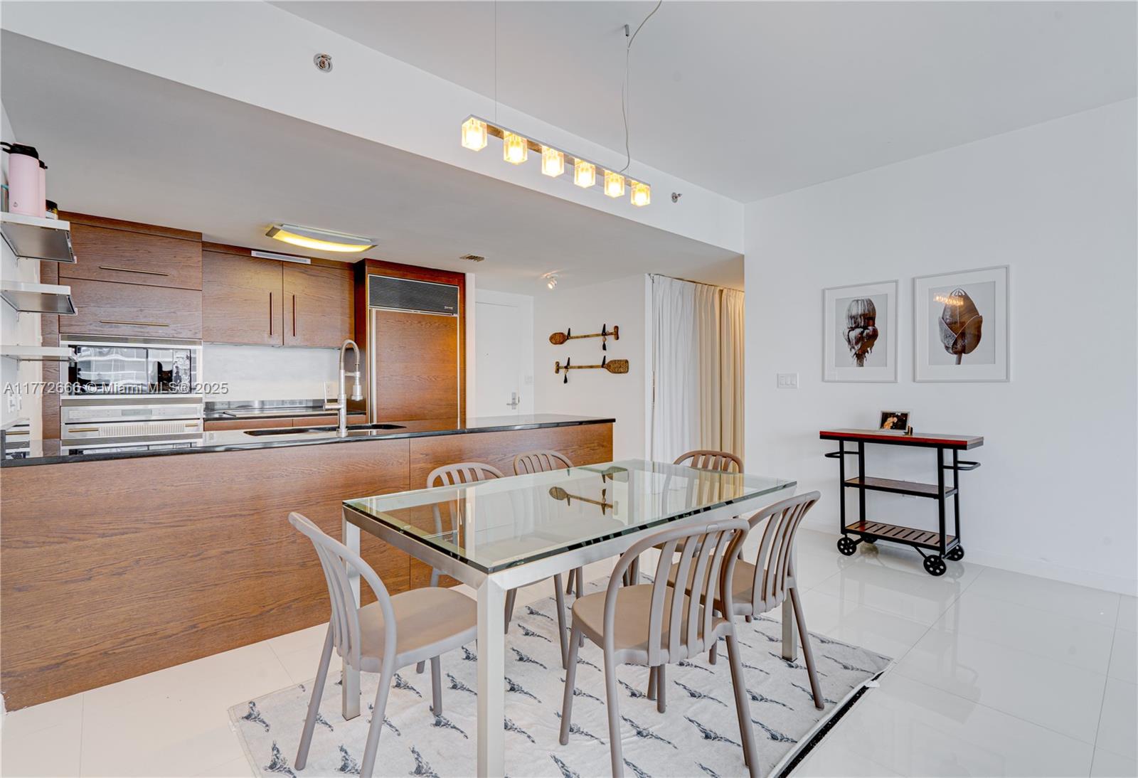 ICONBRICKELL CONDO NO 1 - Residential Lease