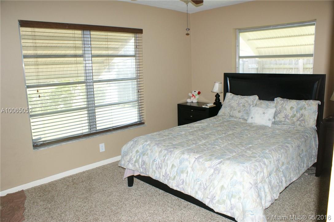 Royal Palm Acres Fourth S - Residential