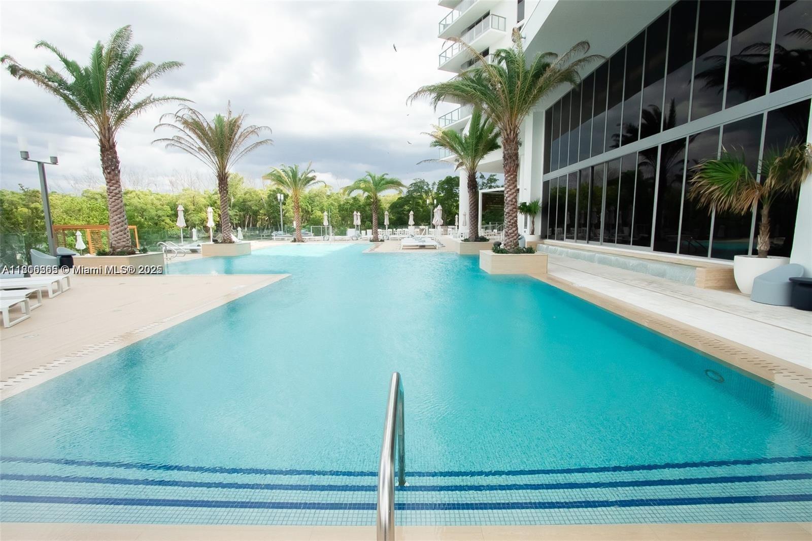 THE HARBOUR SOUTH CONDO - Residential Lease