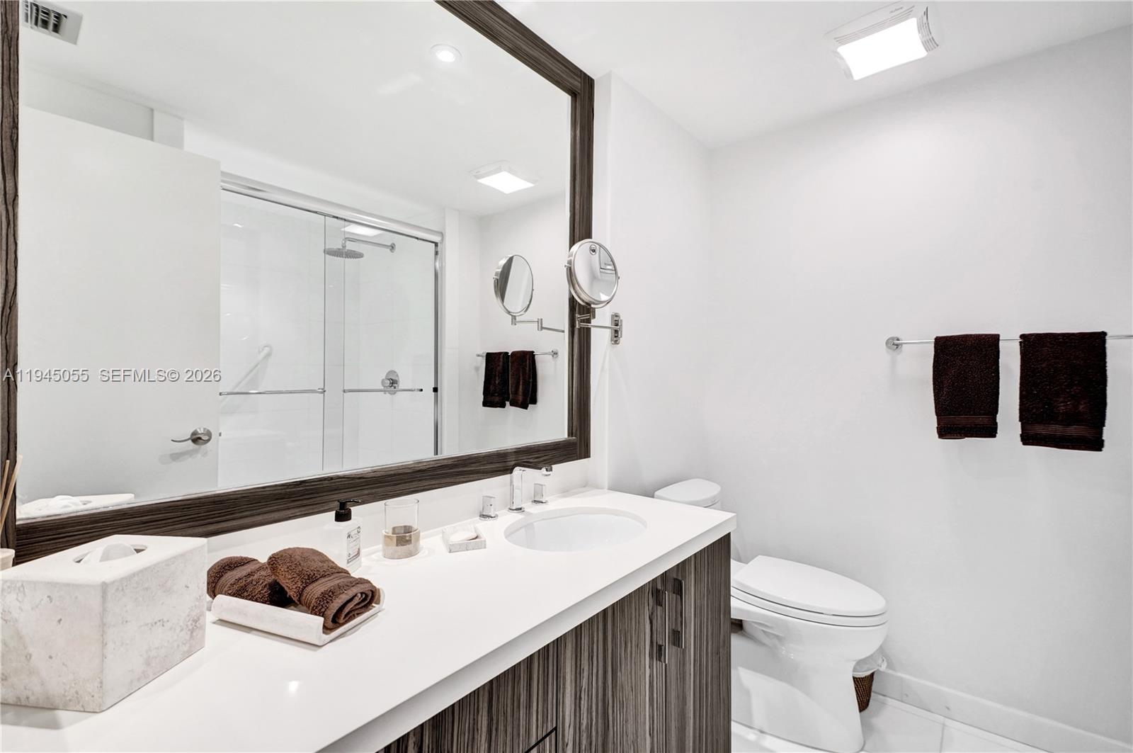 HAMPTONS WEST - Residential