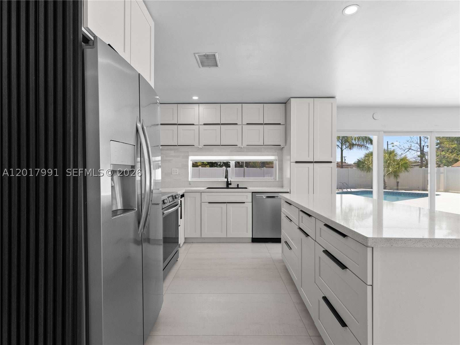 421 S 56th Ter