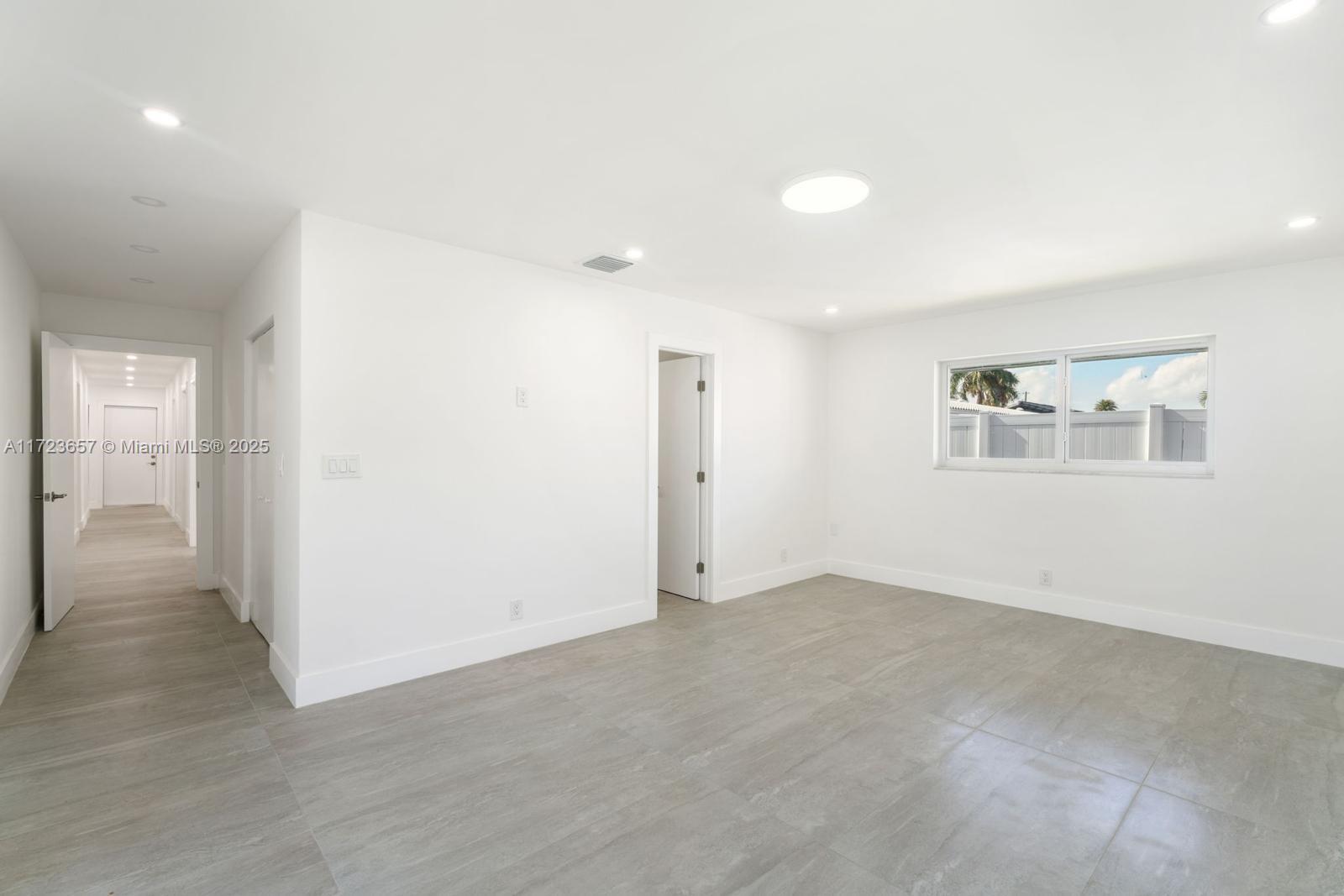 GOLDEN ISLES SEC - Residential