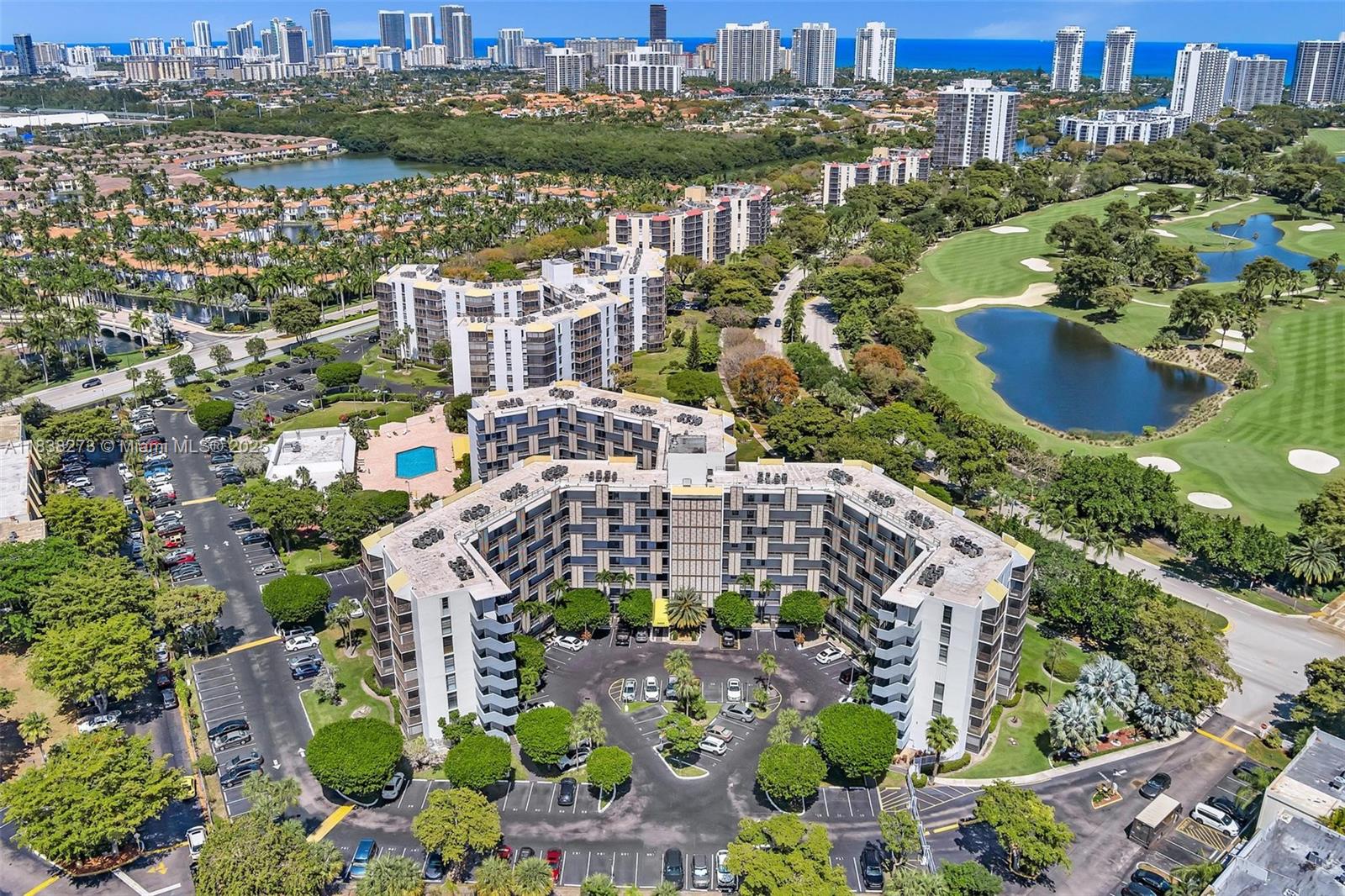 BISCAYA IV CONDO - Residential