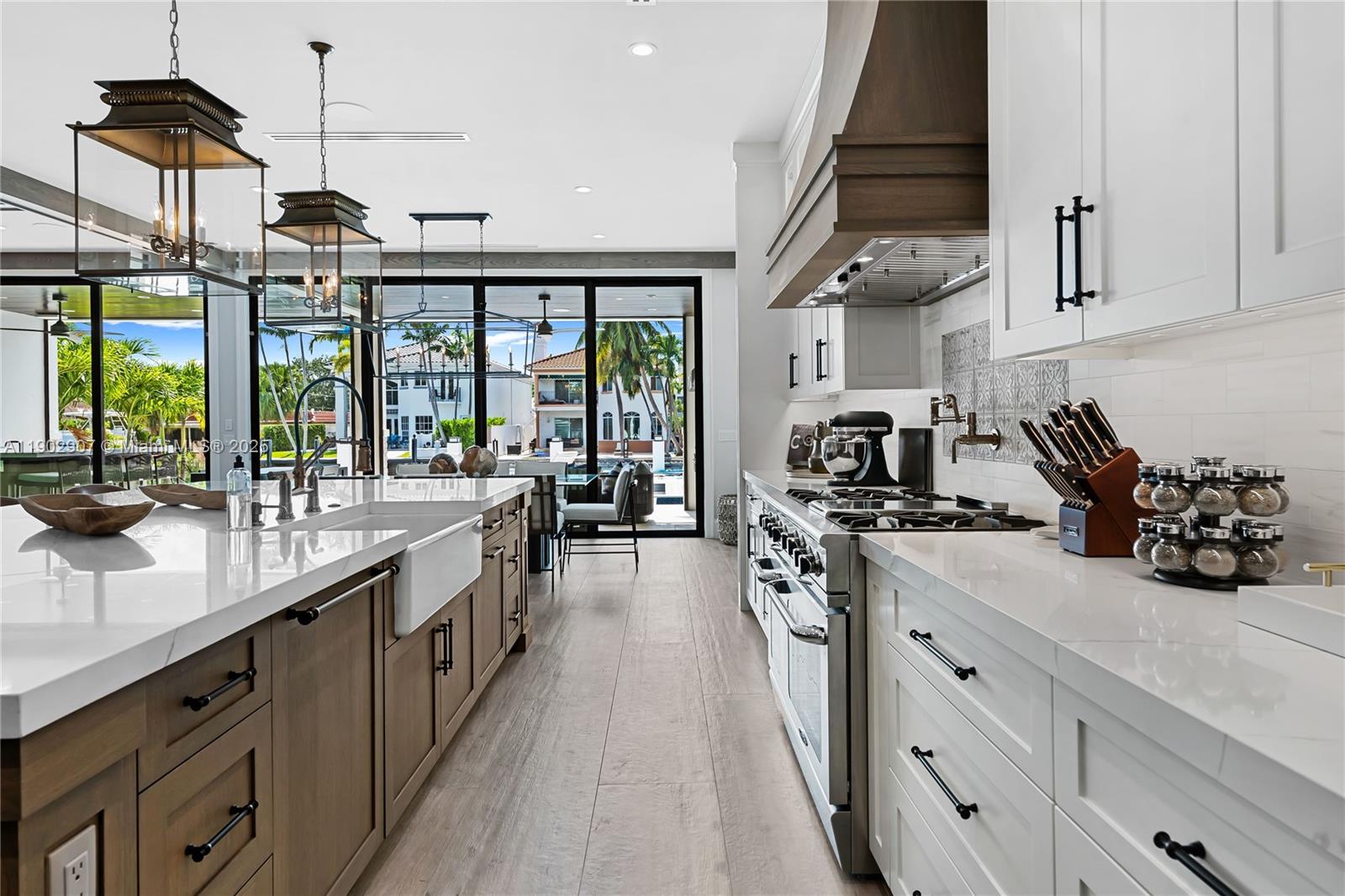 Las Olas Isles - Residential