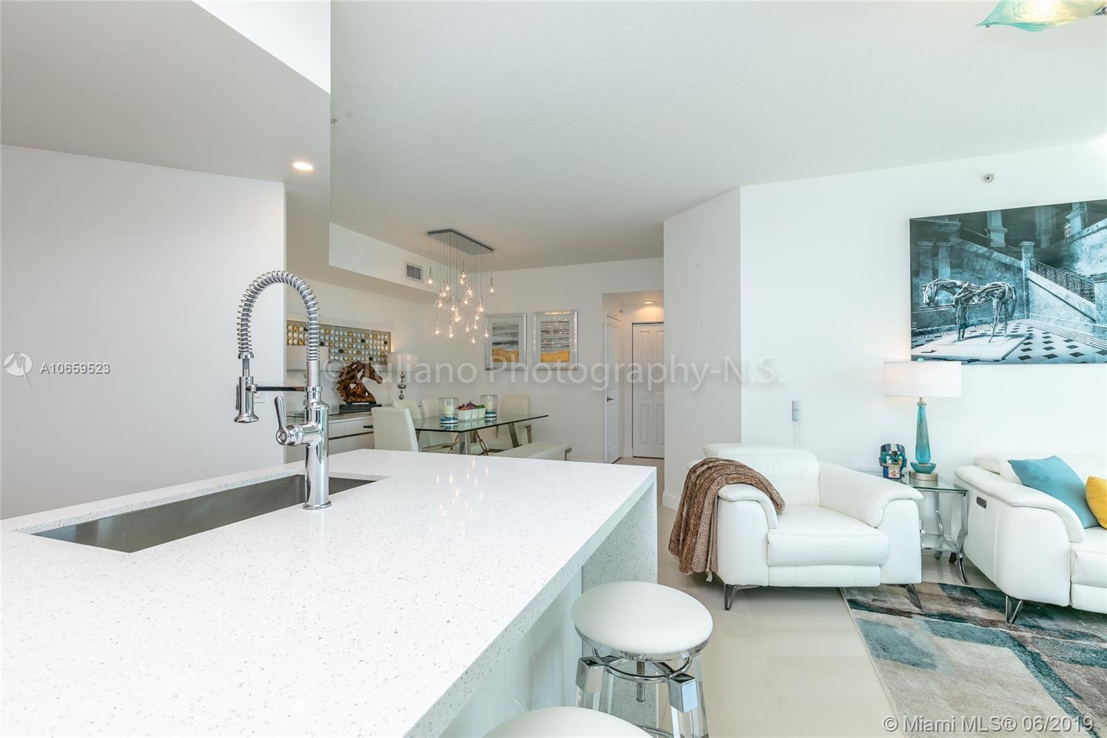 360 CONDO A - Residential