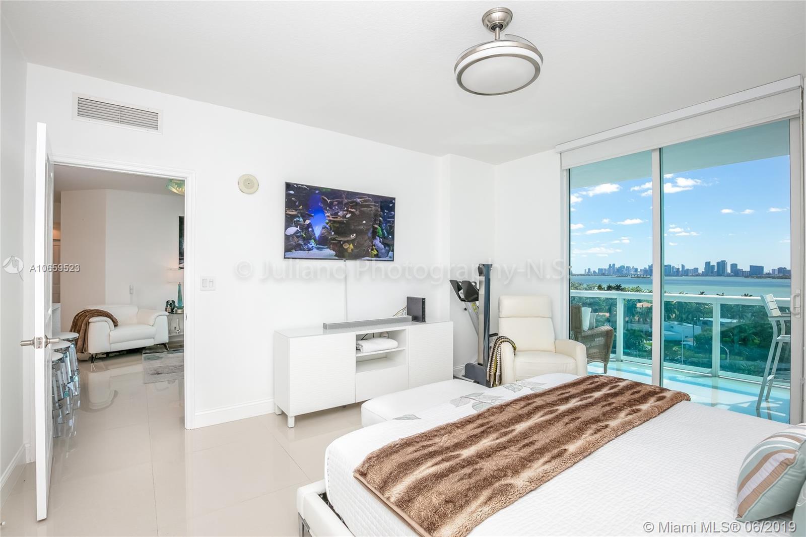 360 CONDO A - Residential