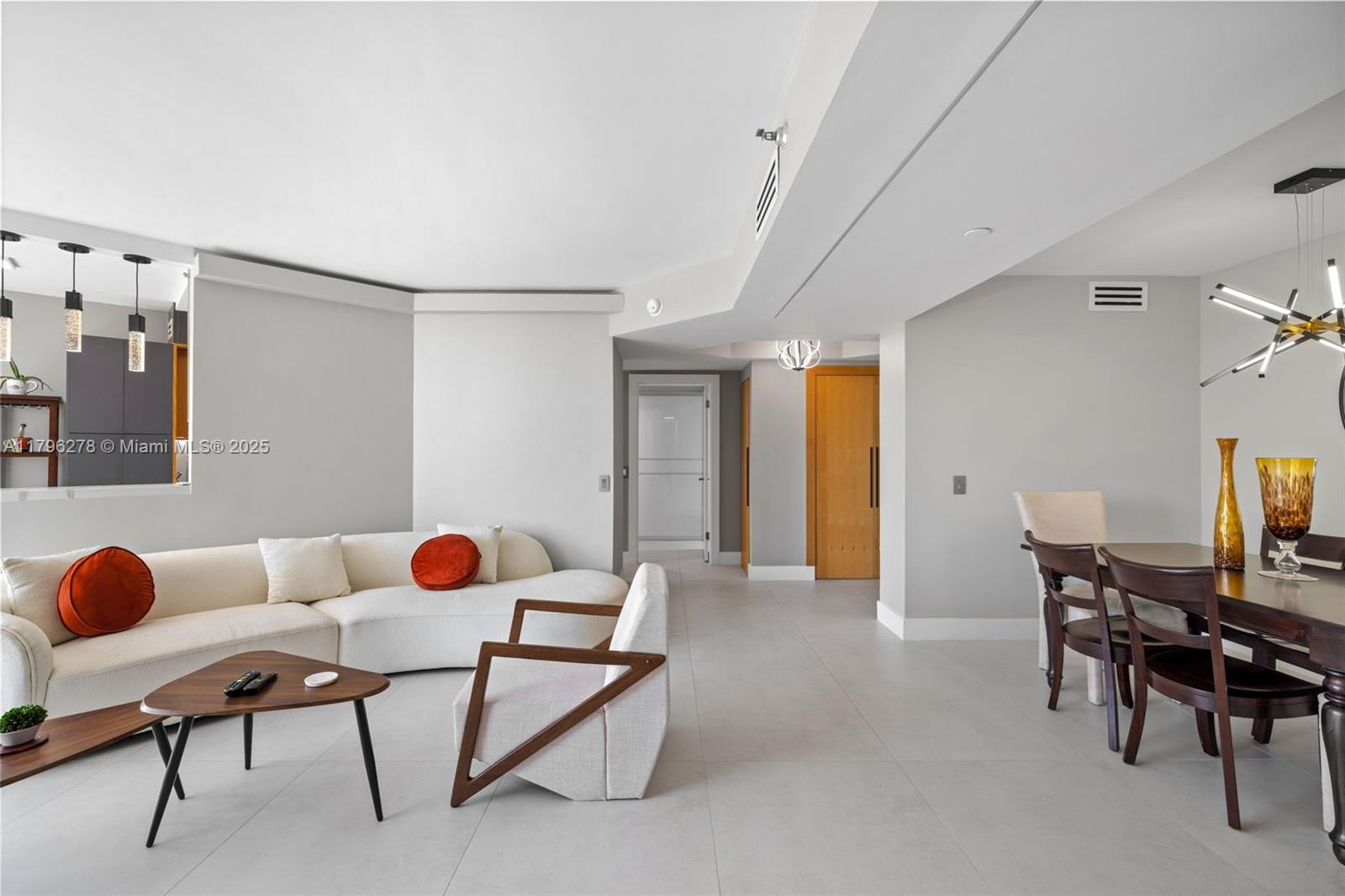 PORTSVIEW @ THE WATERWAYS - Residential Lease