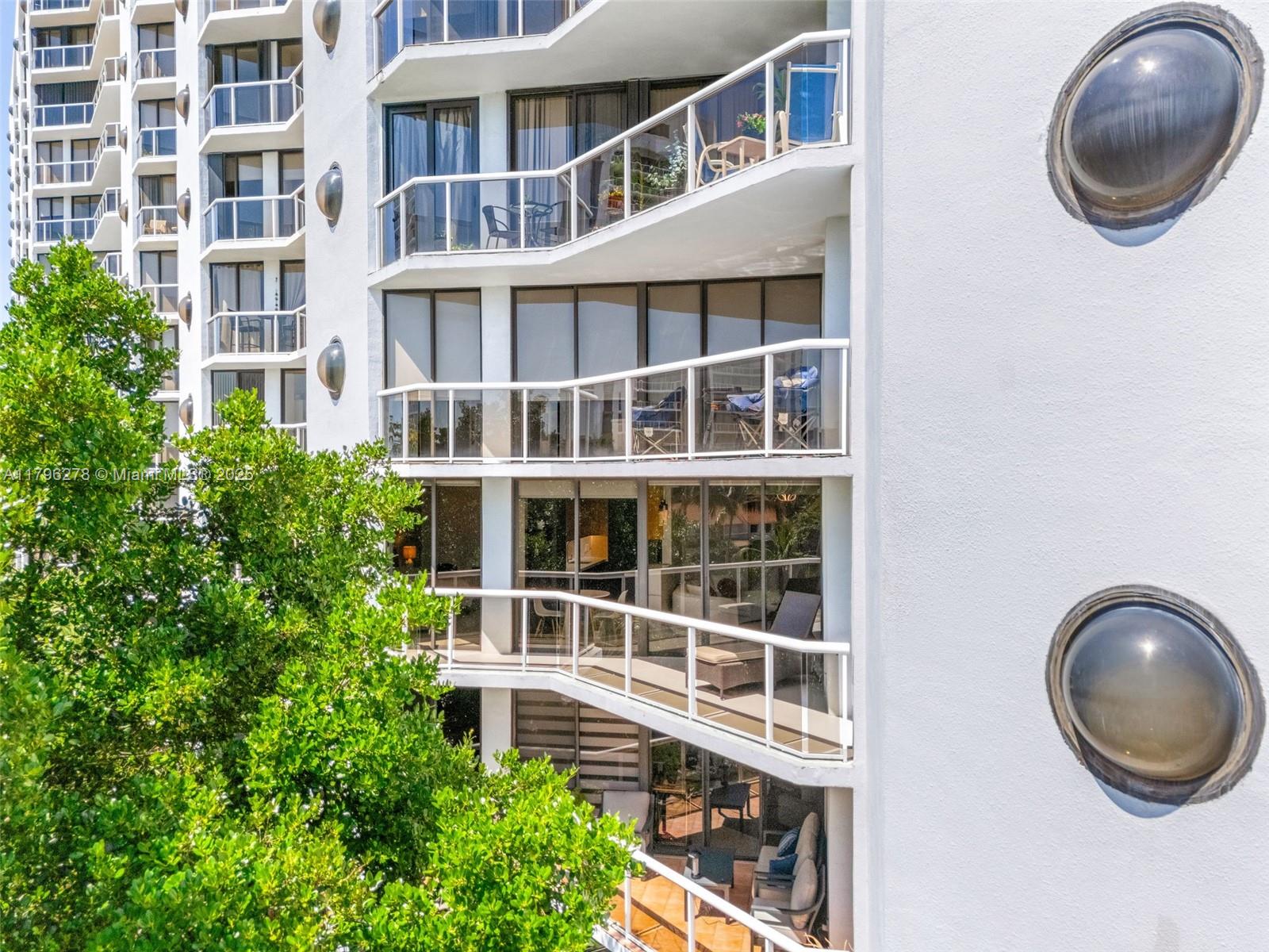 PORTSVIEW @ THE WATERWAYS - Residential Lease