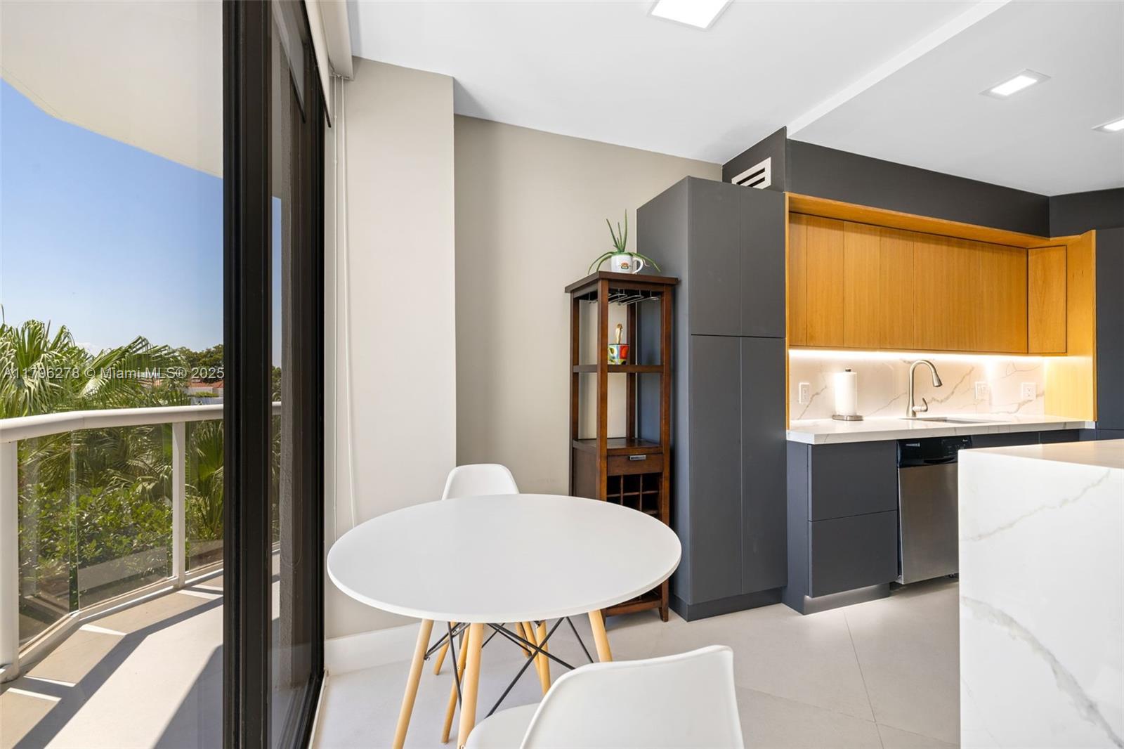 PORTSVIEW @ THE WATERWAYS - Residential Lease