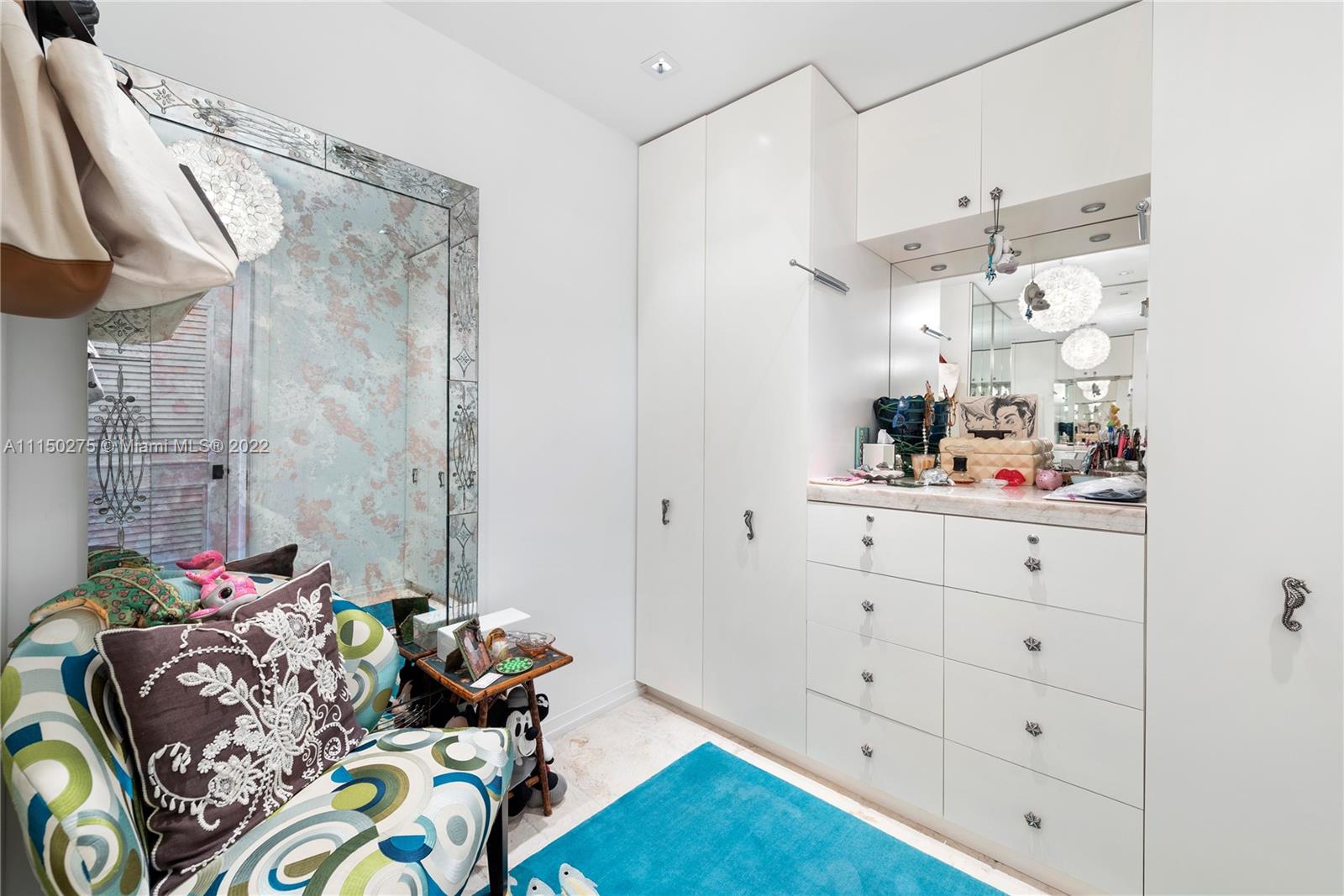 CONTINUUM ON SOUTH BEACH - Residential