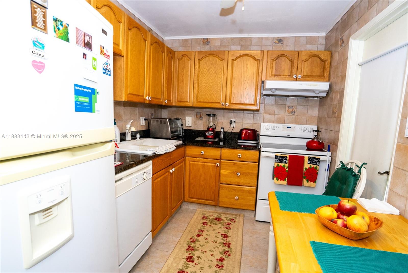 FAIRWAYS ROYALE CONDO - Residential