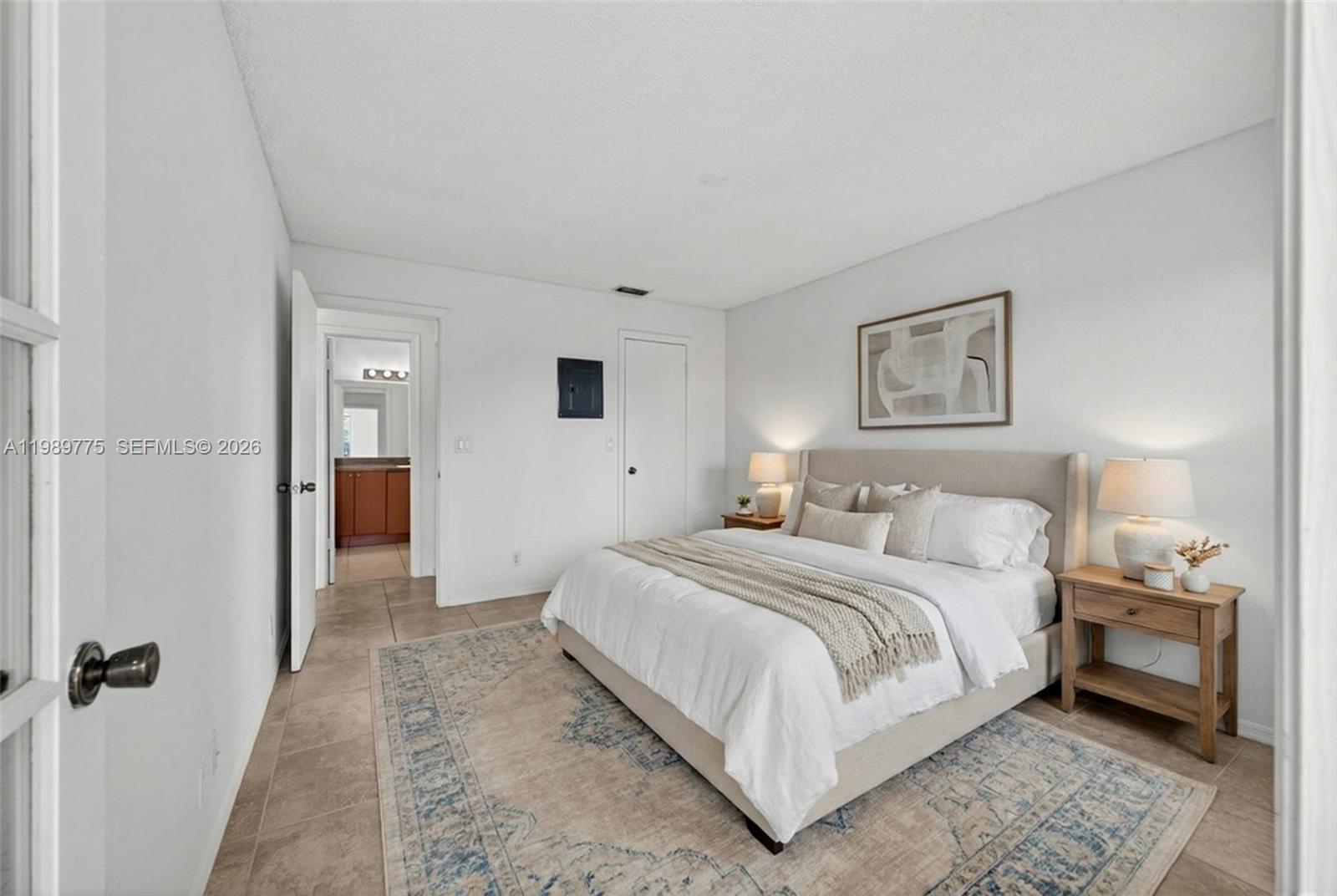 CORAL KEY CONDO - Residential