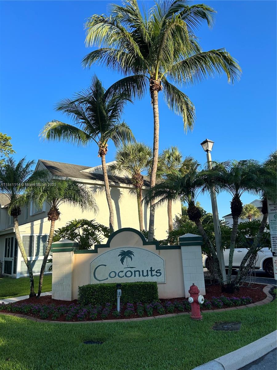 !!! Ready to move in ....See it !!! .... Rent it!!!! Renter has to became Member of Town Center Club of Bonaventure. $ 385 ones a year. Water is not included on rental payment. You must see it.....see it !!!.... Rent it !!! Esay to show. No appointment necessary. Go to showing assist