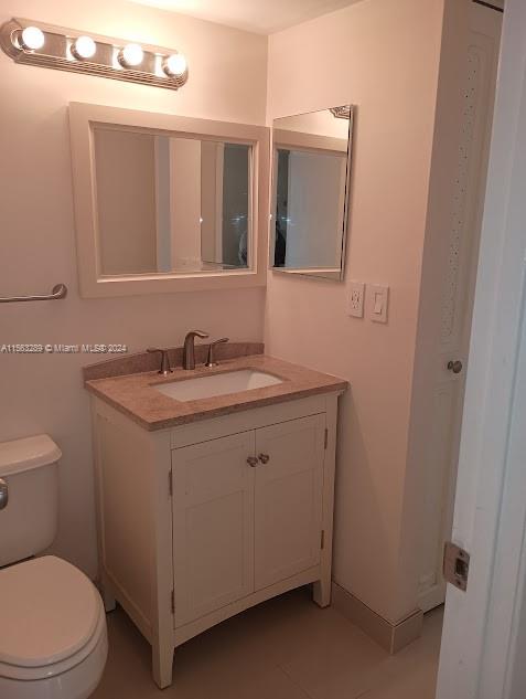 ENSENADA CONDO BLDG E-II - Residential Lease