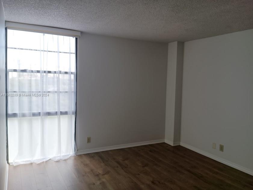 ENSENADA CONDO BLDG E-II - Residential Lease