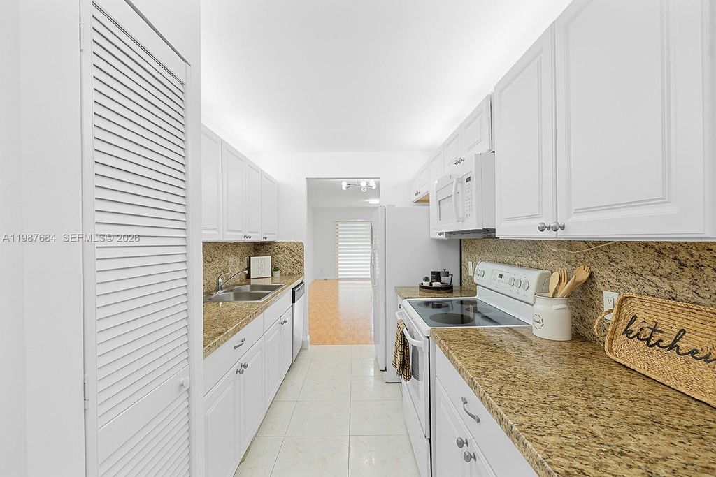 Photo of 1351 SW 125th Ave #108S, Pembroke Pines, FL 33027 (MLS # A11987684)