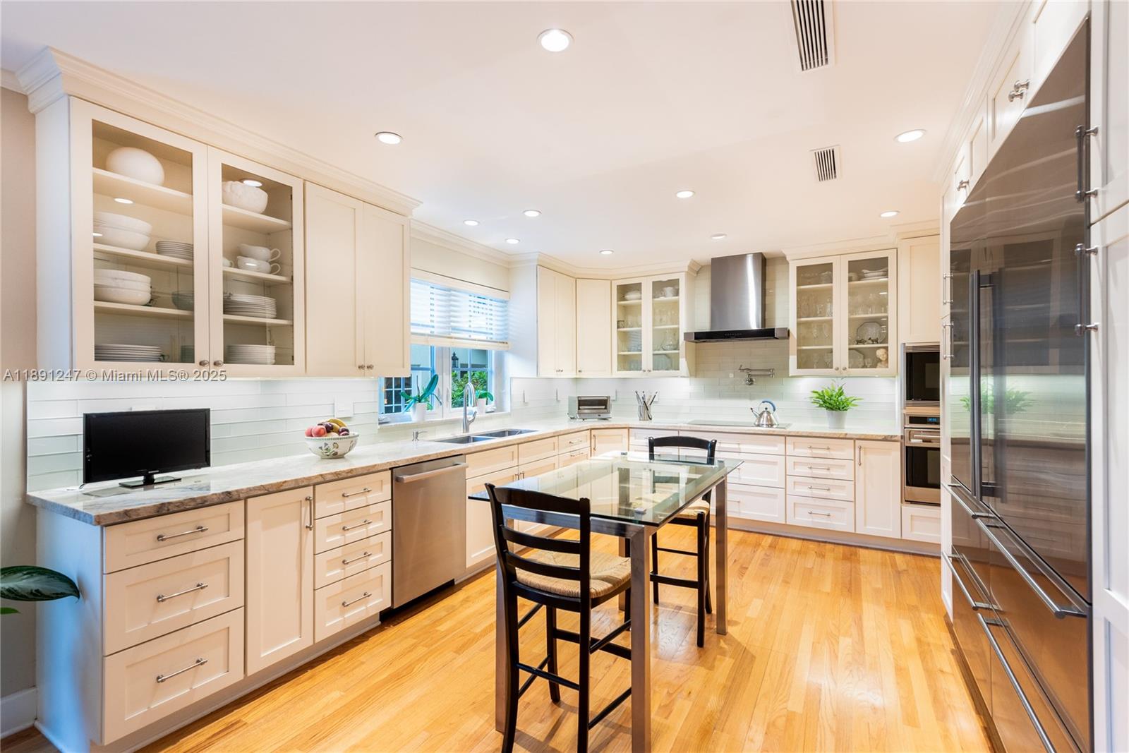 CORAL GABLES SEC C - Residential