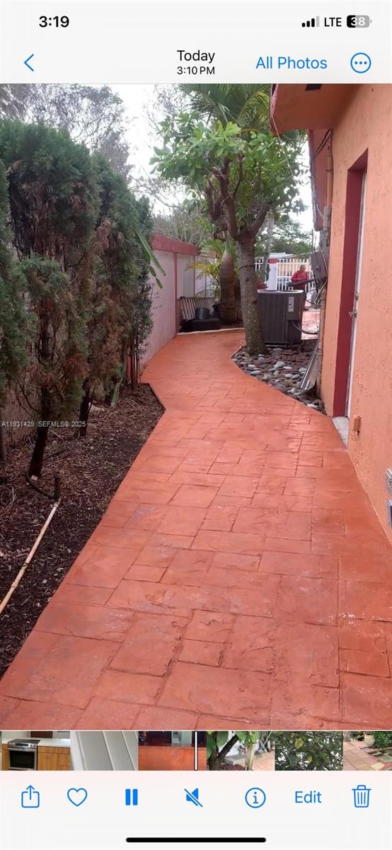 WESTWOOD LAKE 6TH ADDN - Residential