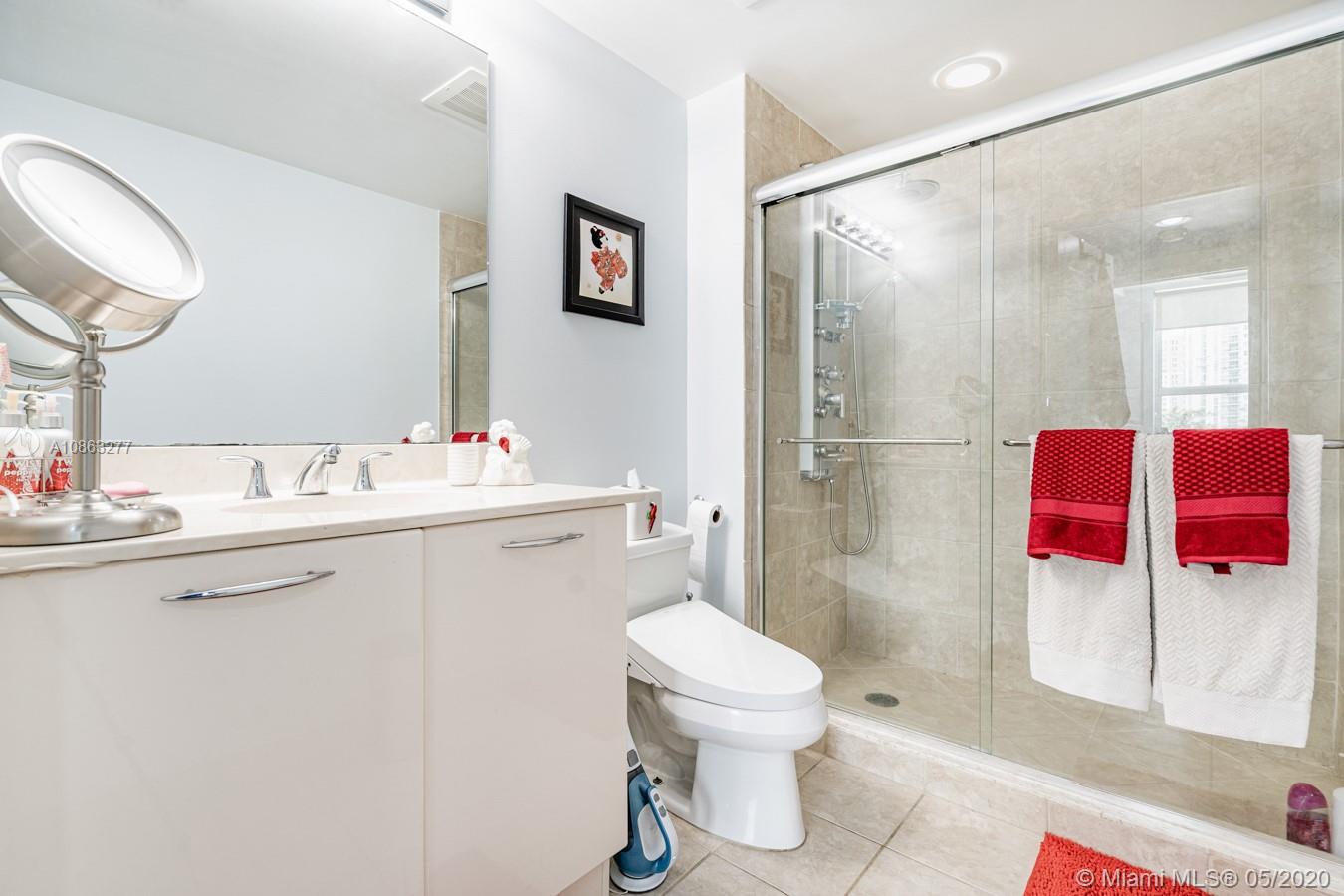 350 LAS OLAS PLACE CONDO - Residential