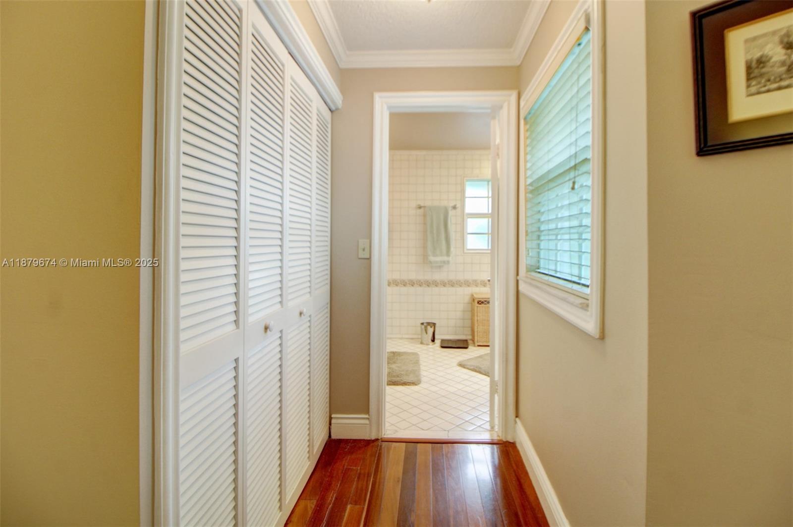 DORAL WOODS - Residential