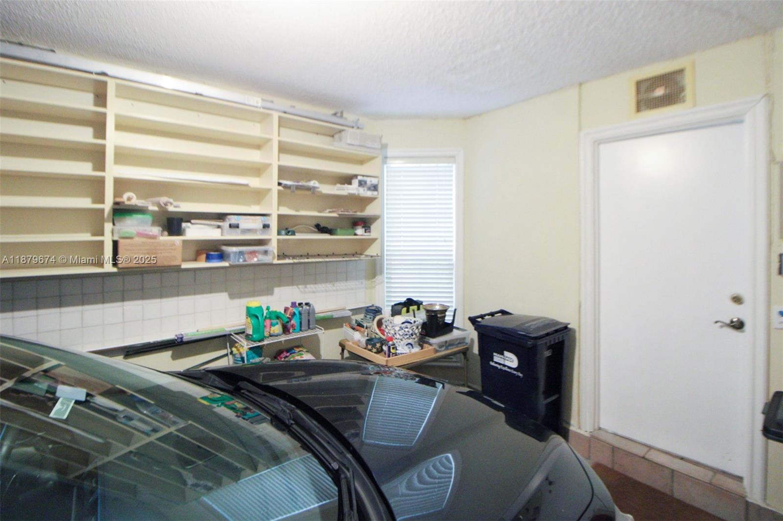 DORAL WOODS - Residential