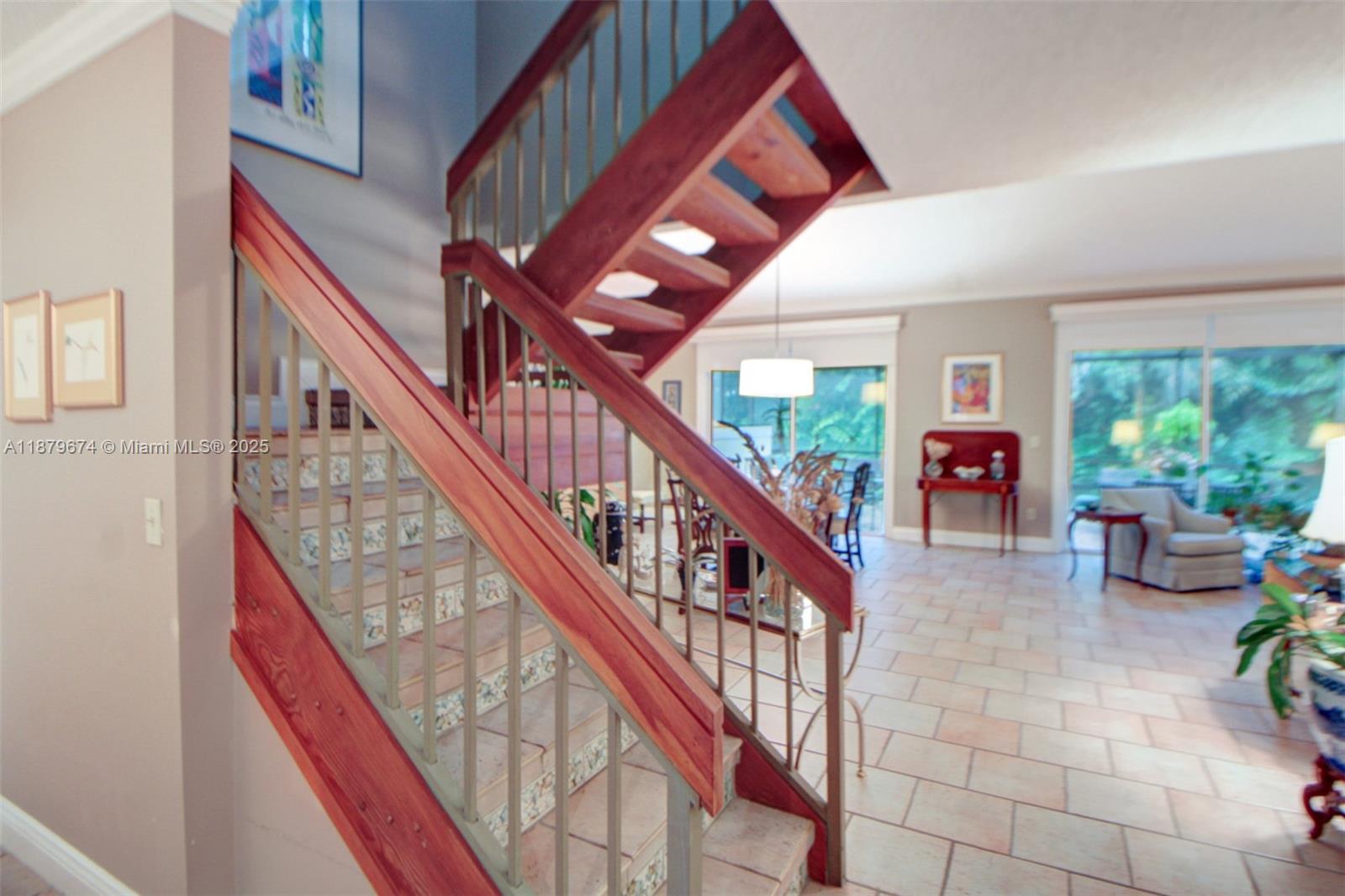 DORAL WOODS - Residential