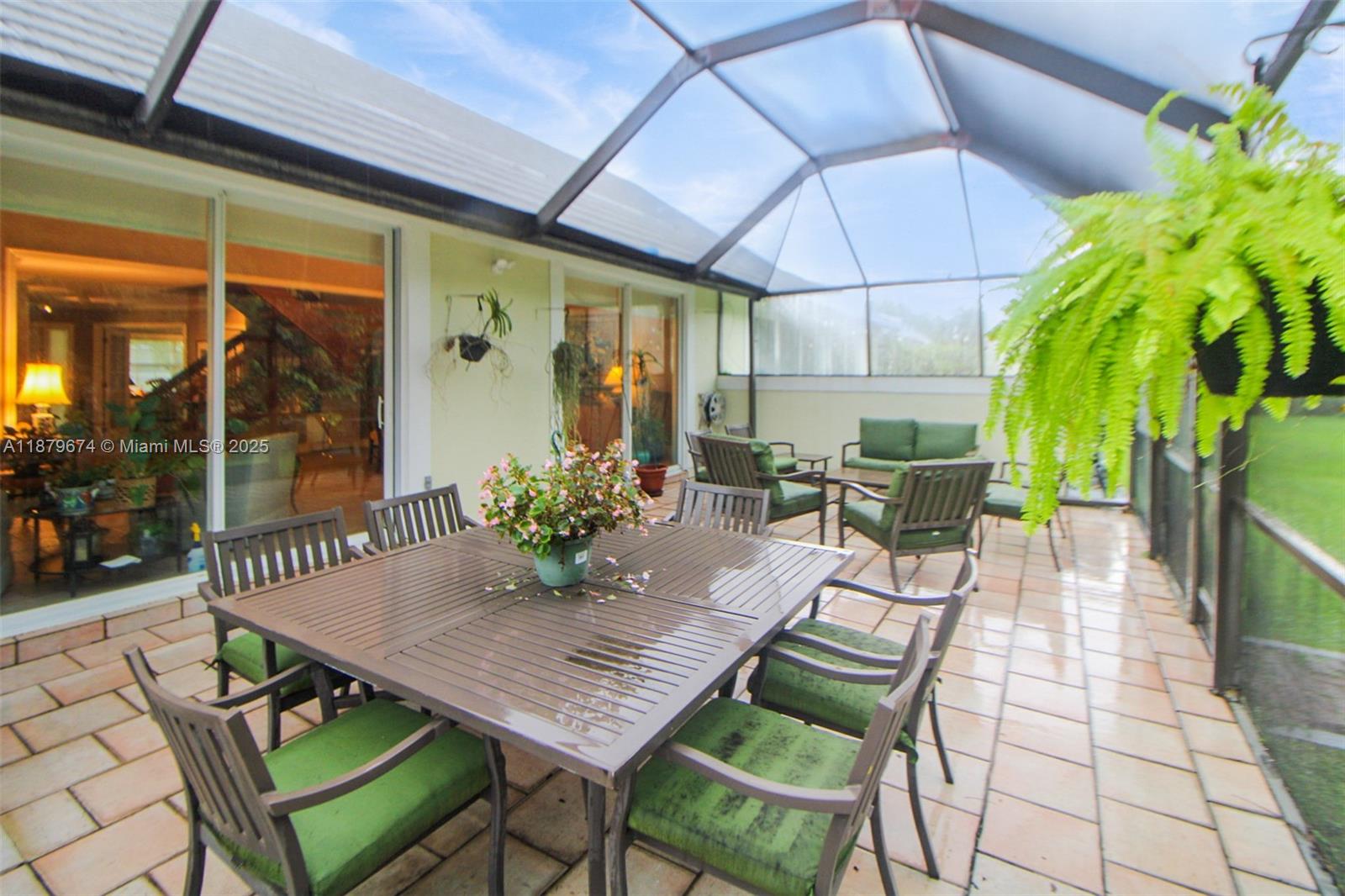 DORAL WOODS - Residential