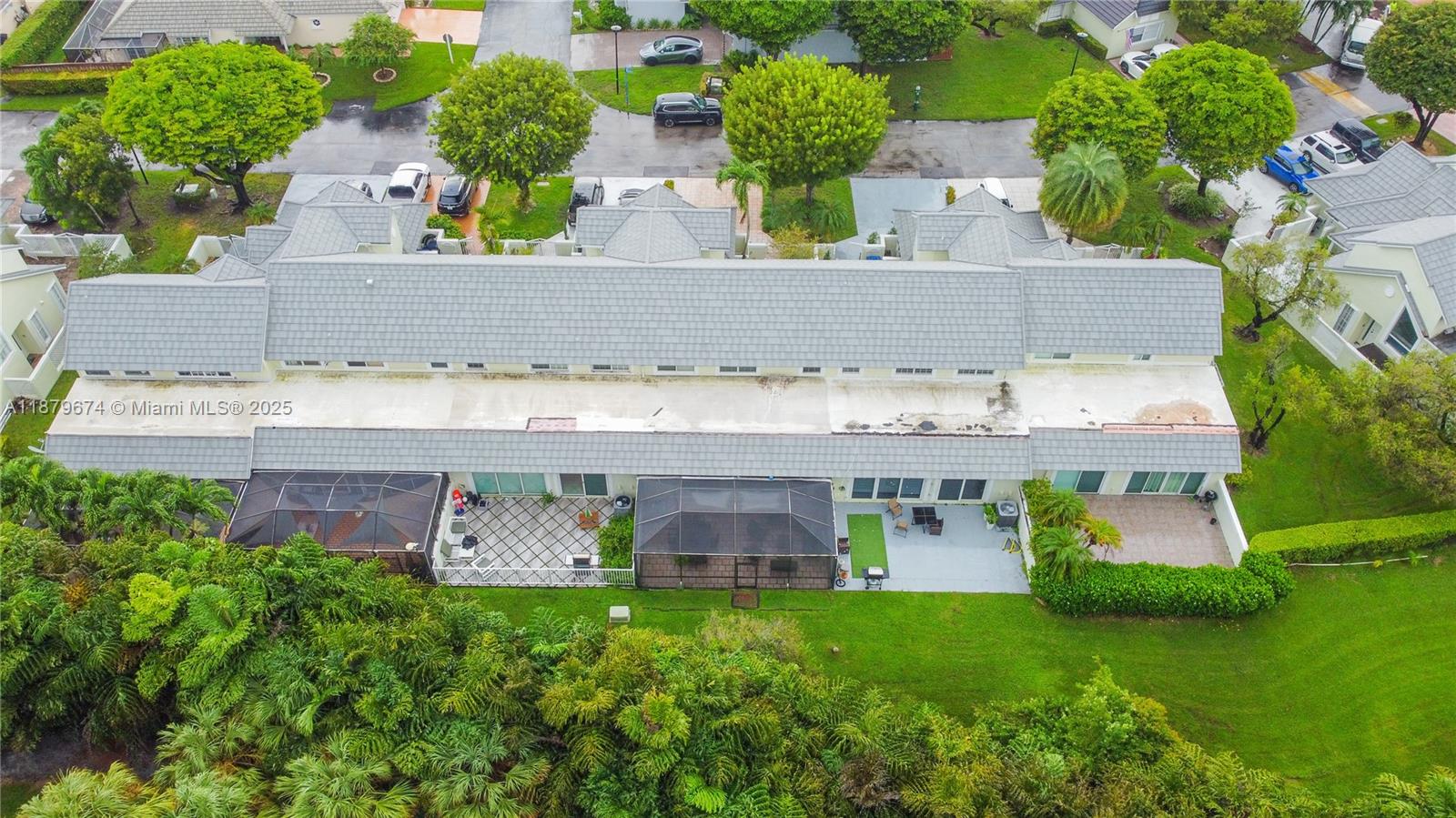 DORAL WOODS - Residential