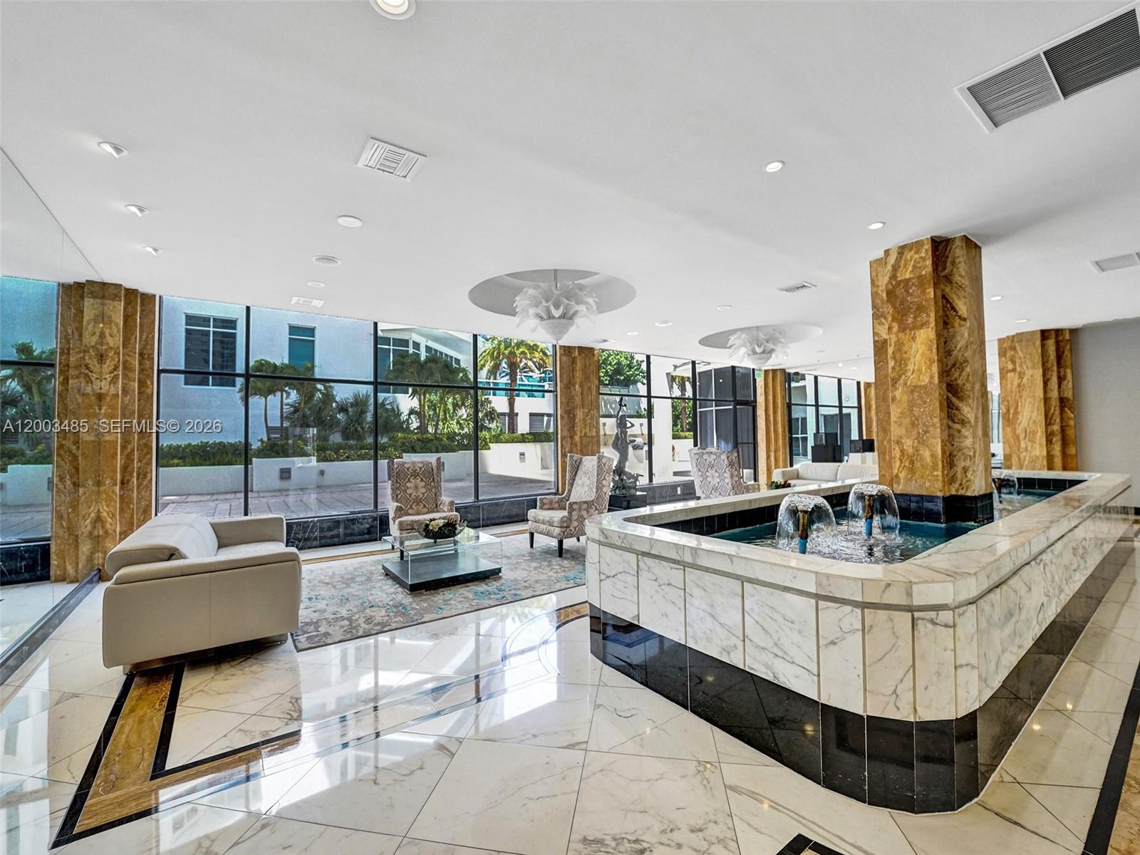 AQUARIUS CONDO - Residential