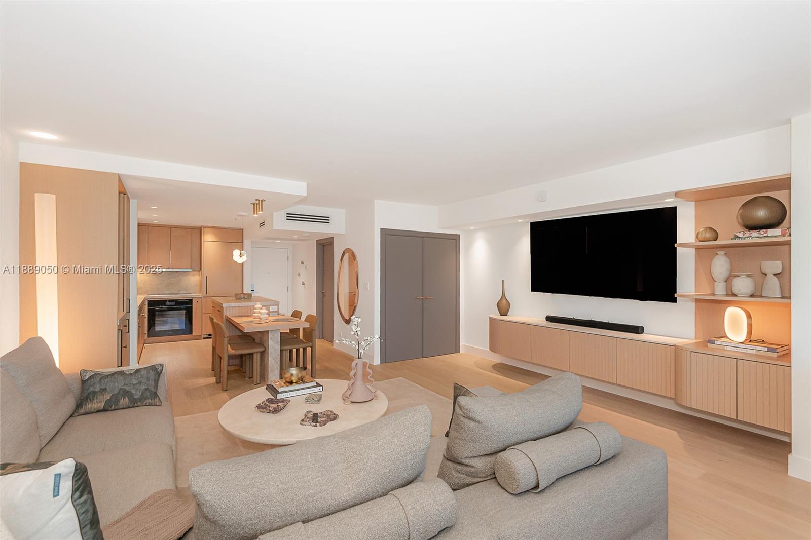 RONEY PALACE CONDO - Residential Lease