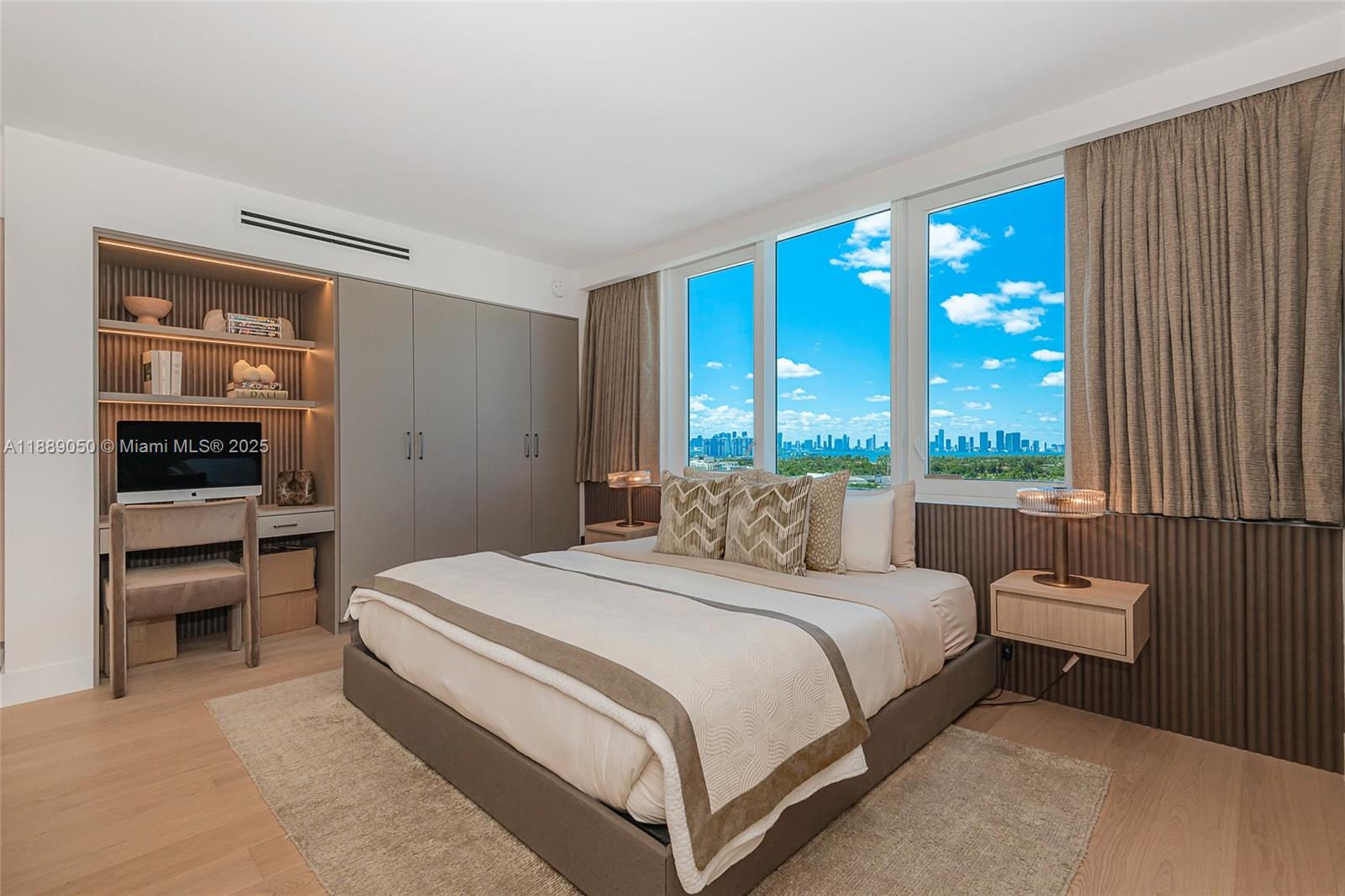 RONEY PALACE CONDO - Residential Lease