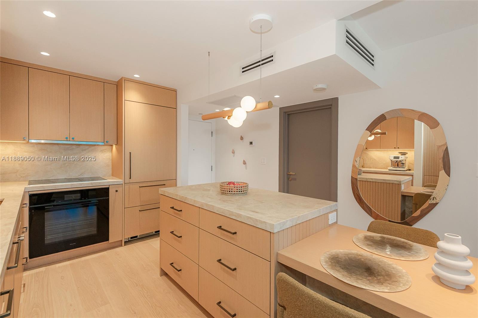 RONEY PALACE CONDO - Residential Lease