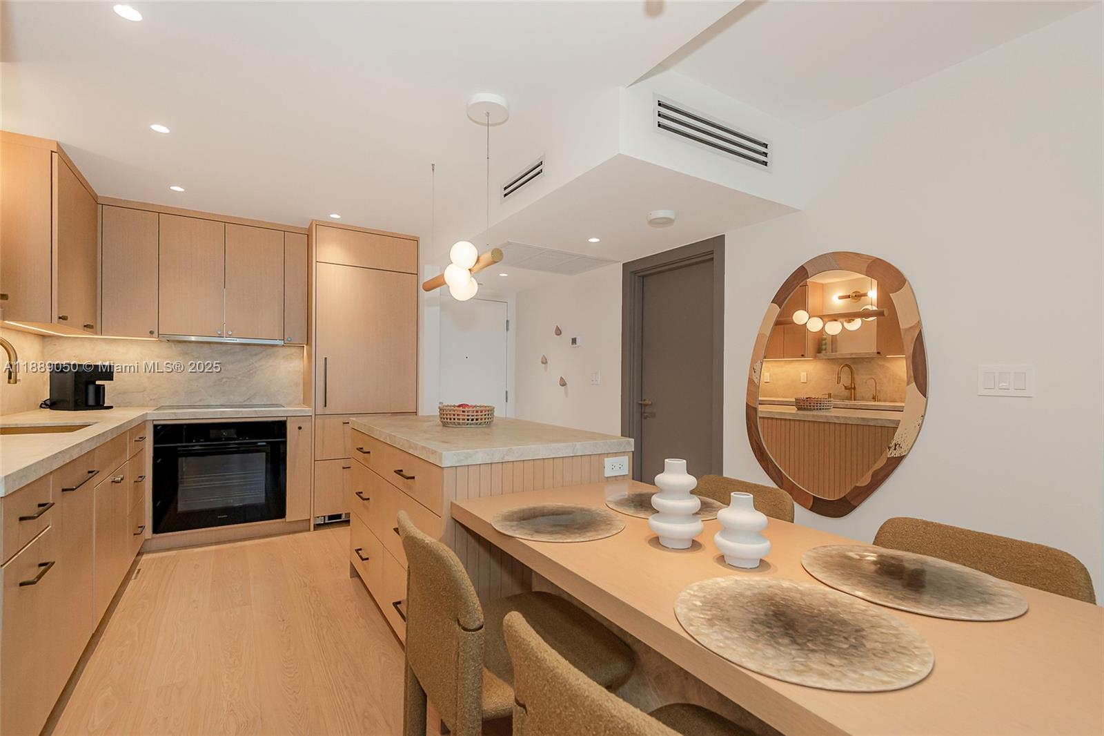 RONEY PALACE CONDO - Residential Lease