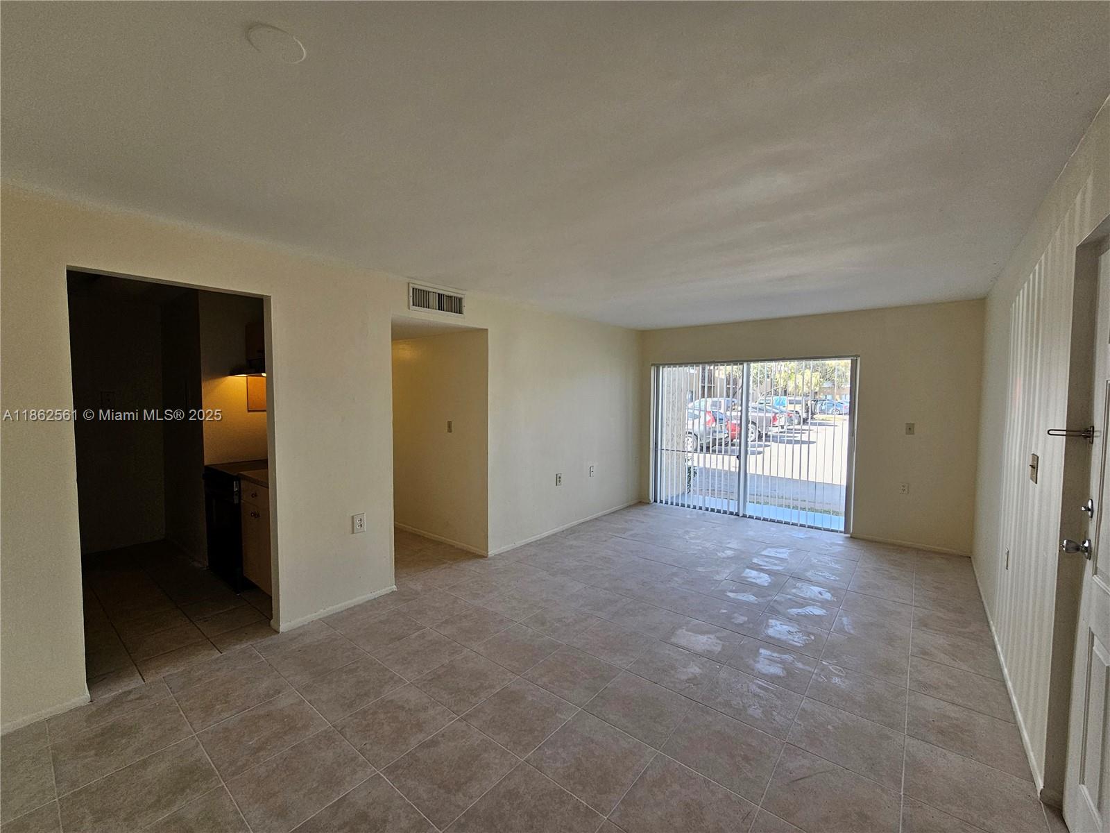 1153 Lake Victoria Dr D