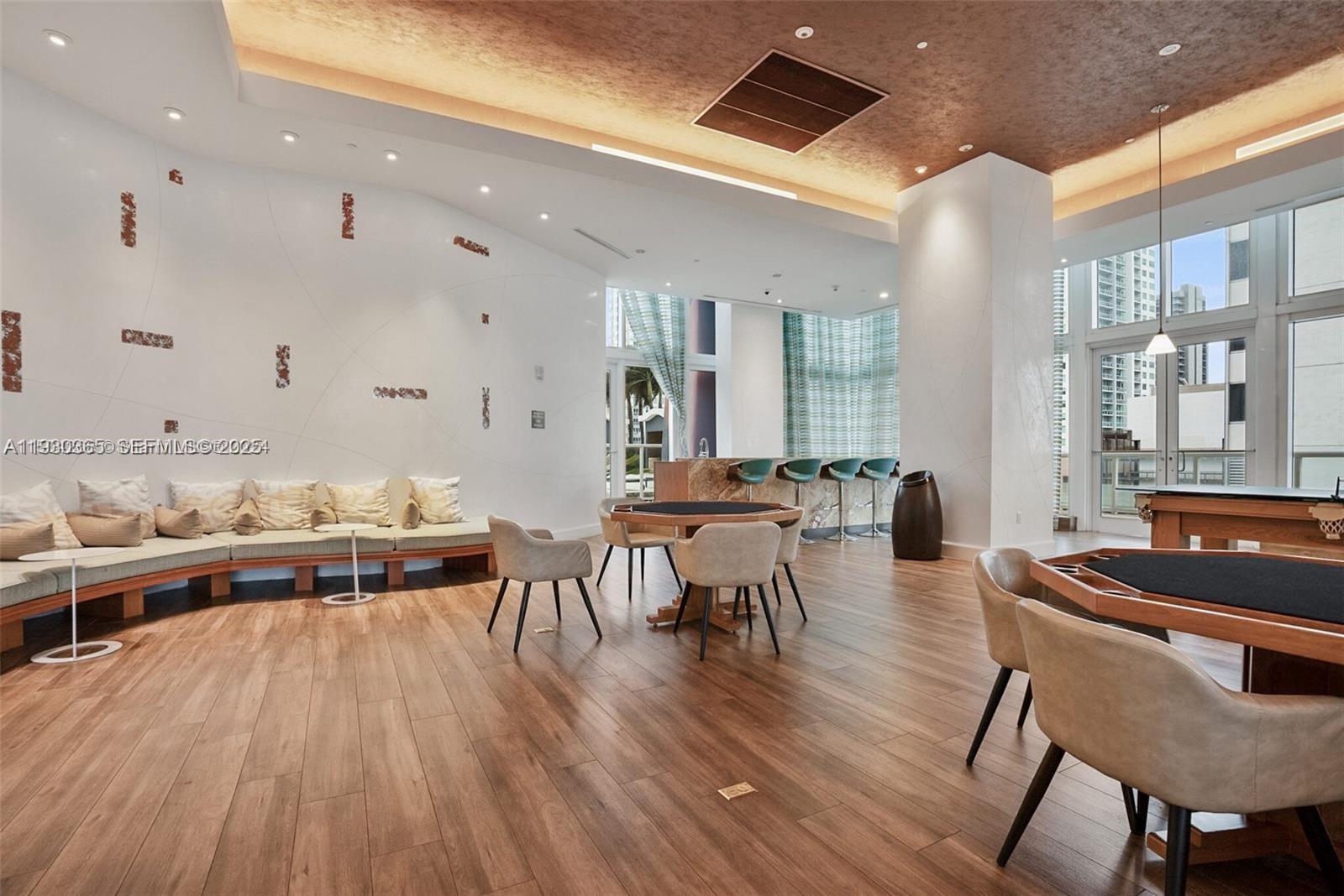 50 BISCAYNE CONDO - Residential