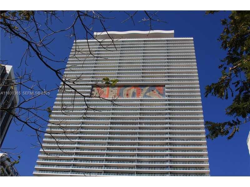 50 BISCAYNE CONDO - Residential