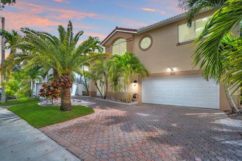 11210 Rockinghorse Rd Cooper City FL 33026