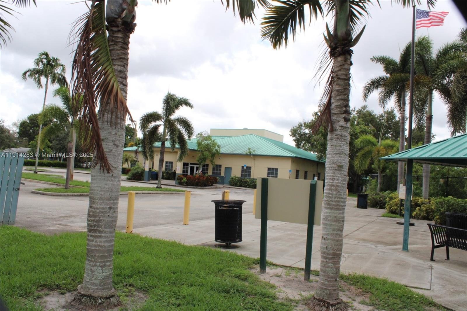 DRIFTWOOD ACRES NO 6 - Residential