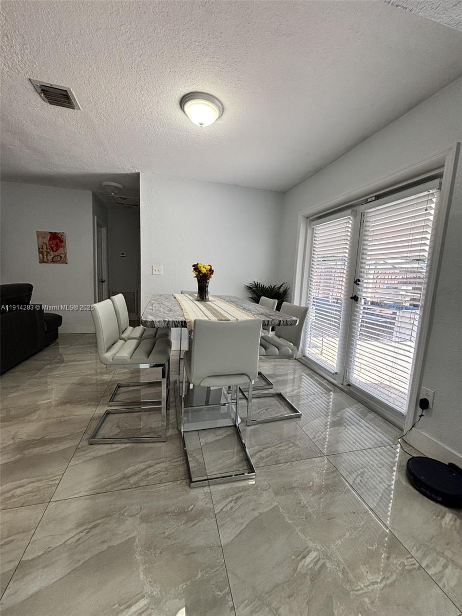 DRIFTWOOD ACRES NO 6 - Residential