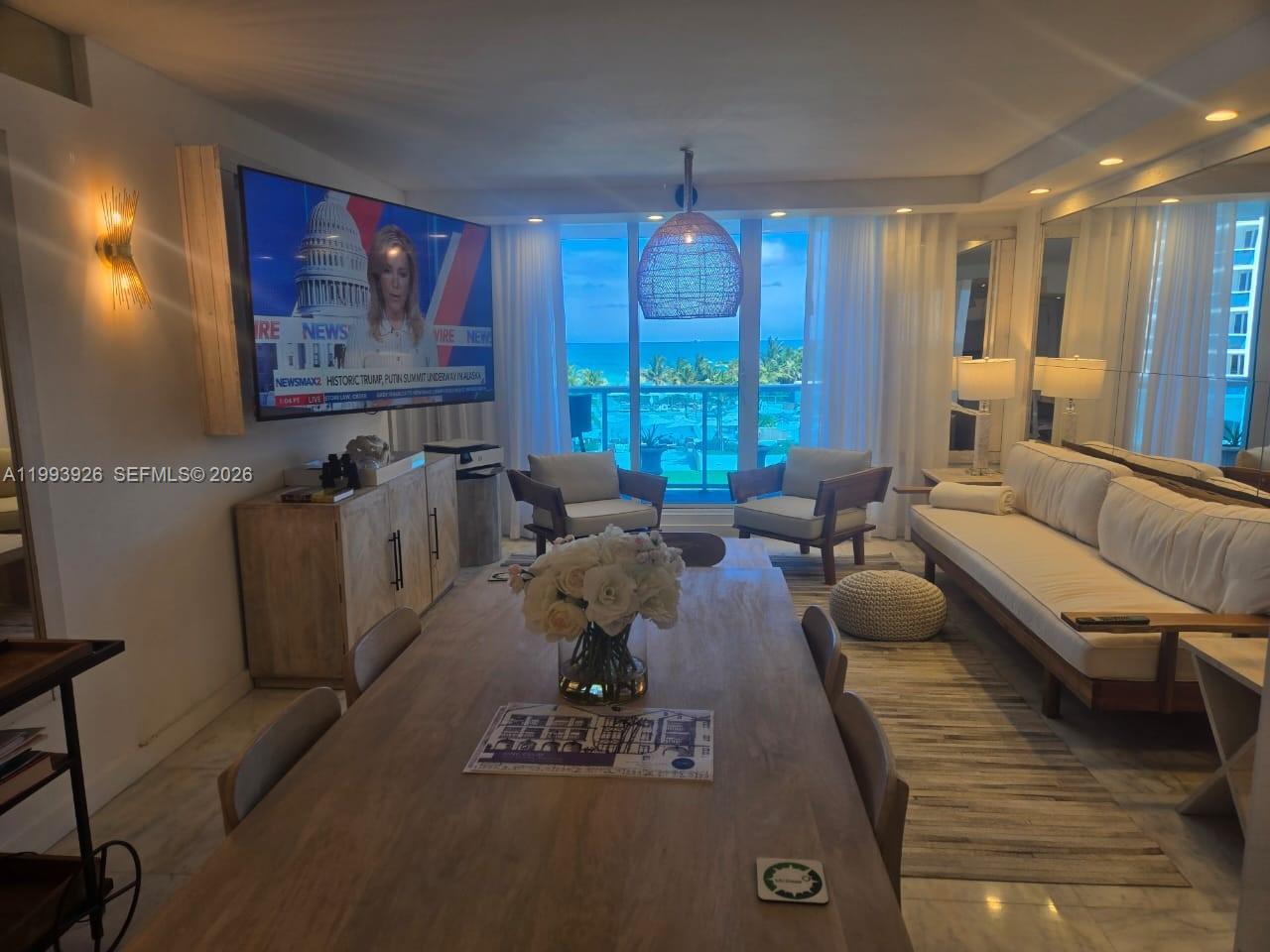 RONEY PALACE CONDO - Residential Lease