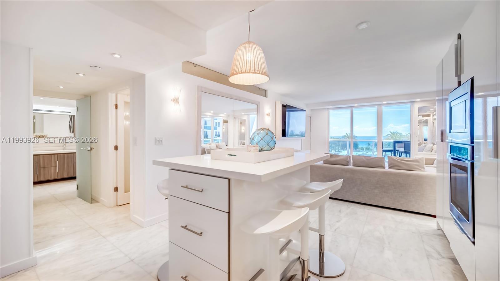 RONEY PALACE CONDO - Residential Lease