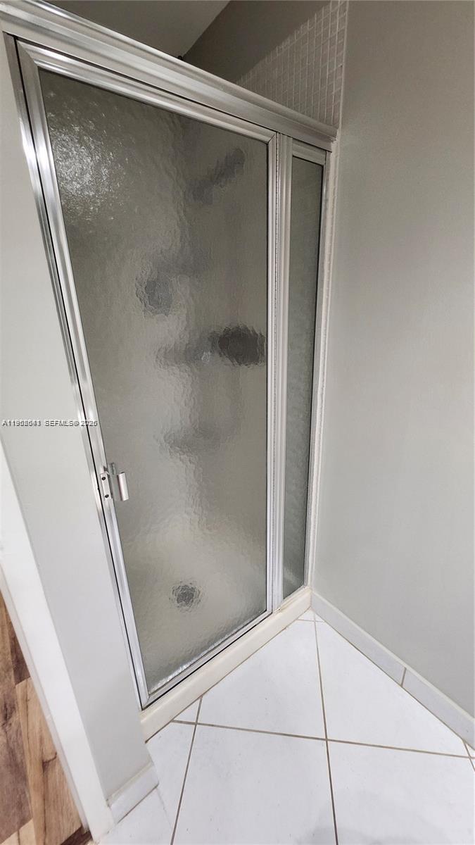 KINGS POINT FLANDERS COND - Residential