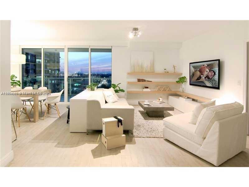 VUE AT BRICKELL CONDO - Residential