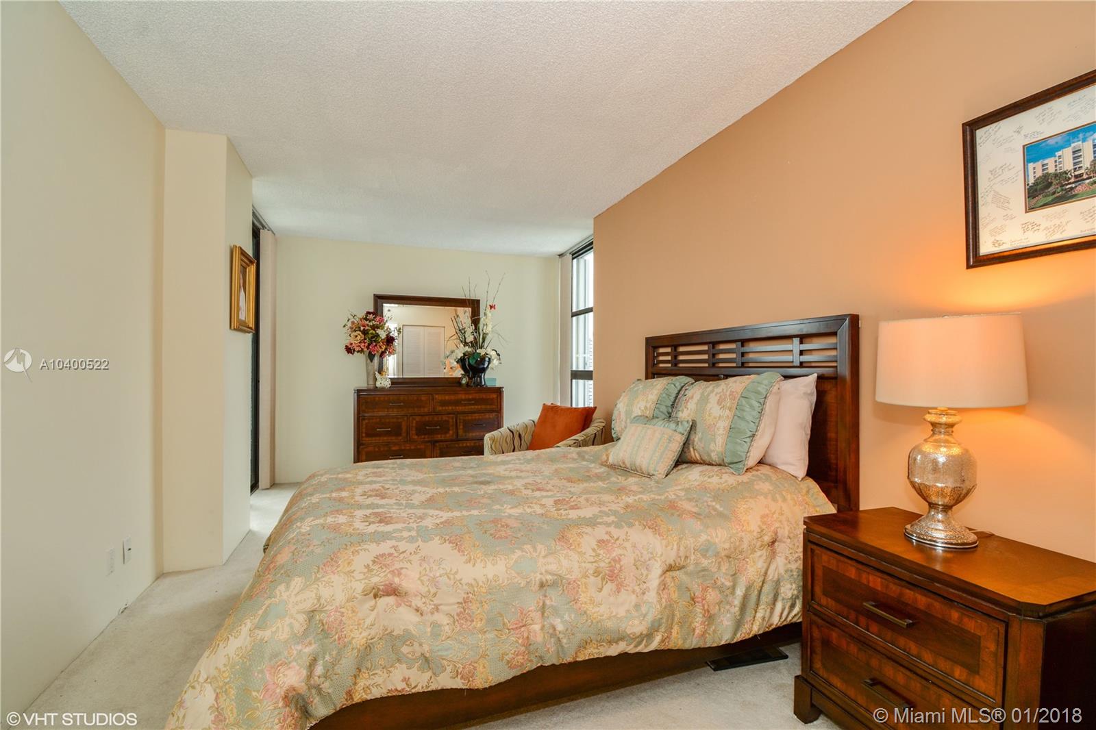 DELVISTA TOWERS CONDO - Residential