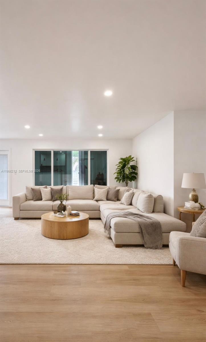 SO MIAMI HEIGHTS ADDN N - Residential