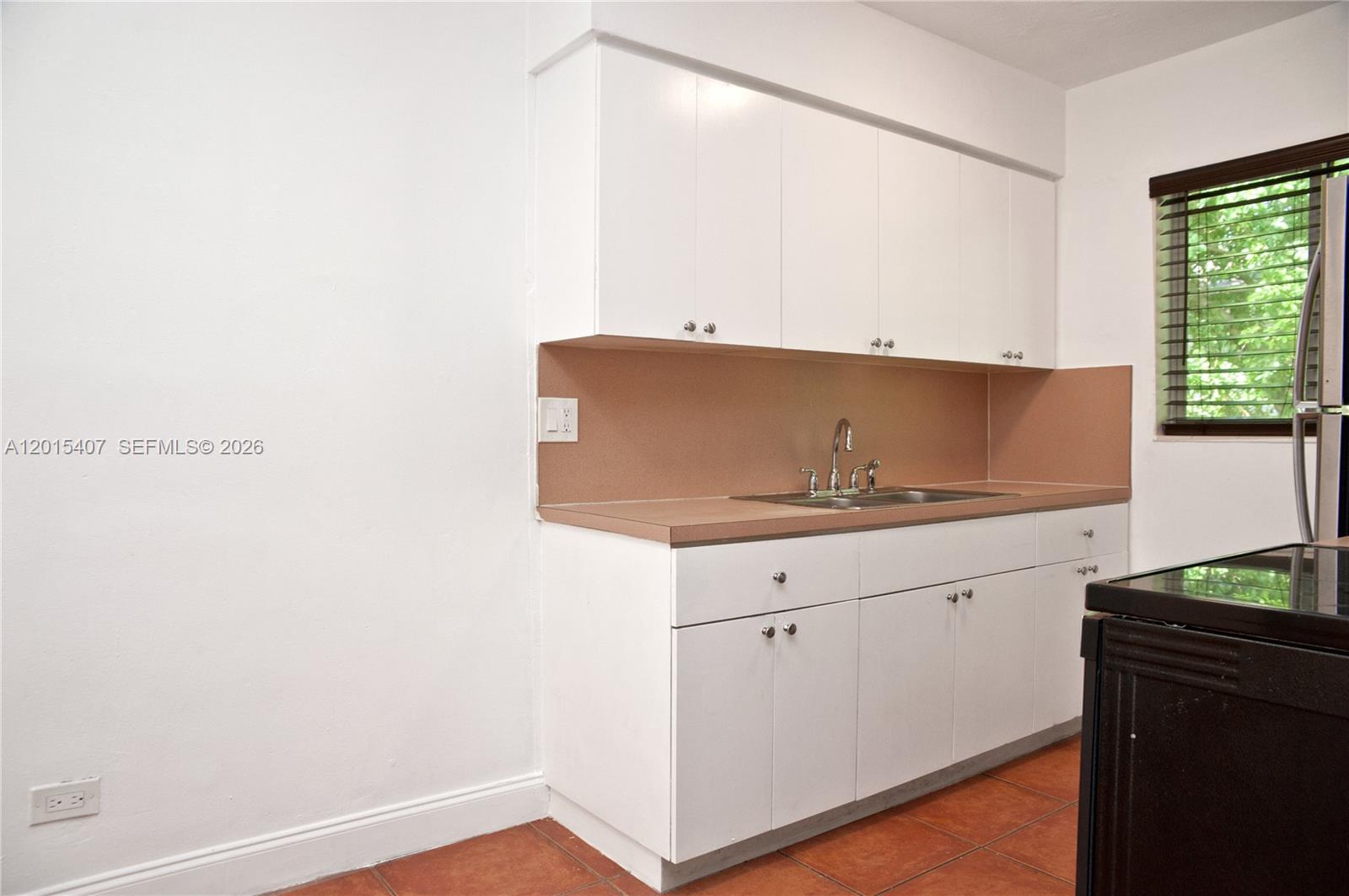 HALLANDALE PARK - Residential Lease