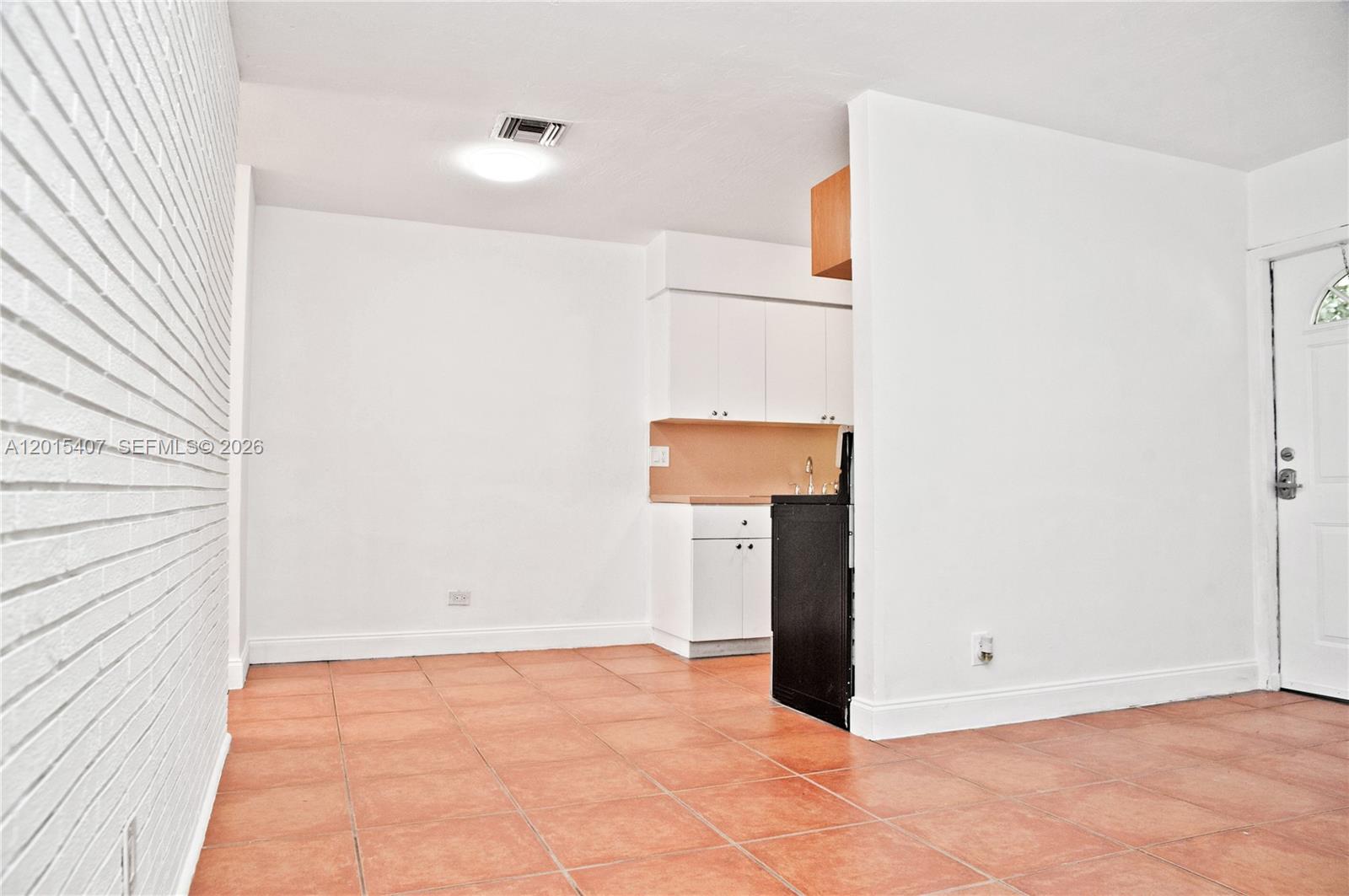 HALLANDALE PARK - Residential Lease
