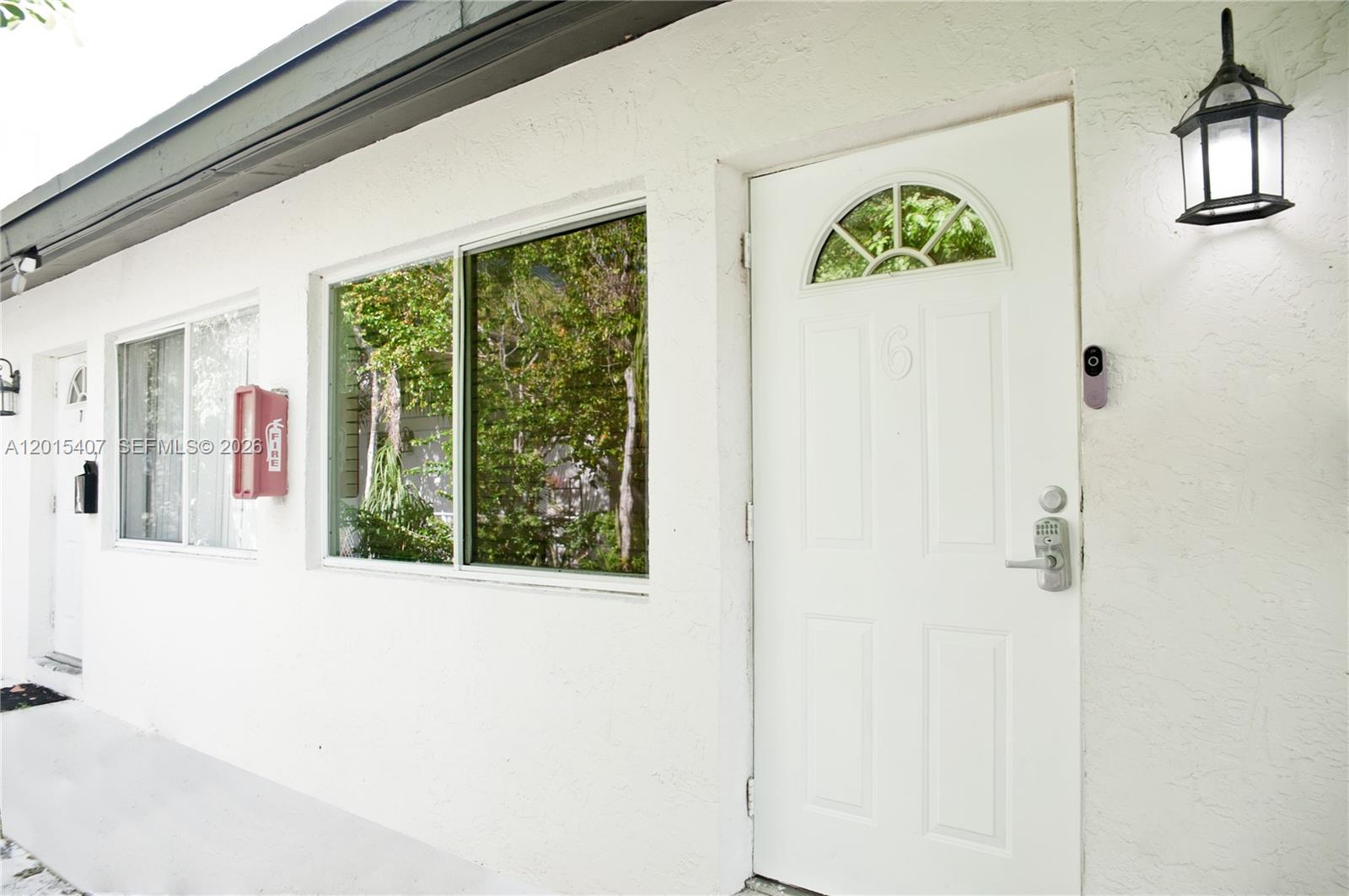 HALLANDALE PARK - Residential Lease